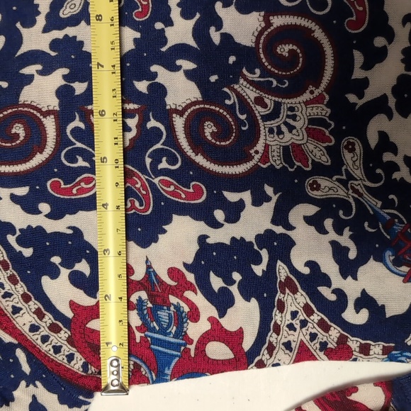 Talbots NEW Elegant Blue and Red Paisley Top Size Medium - Picture 9 of 10